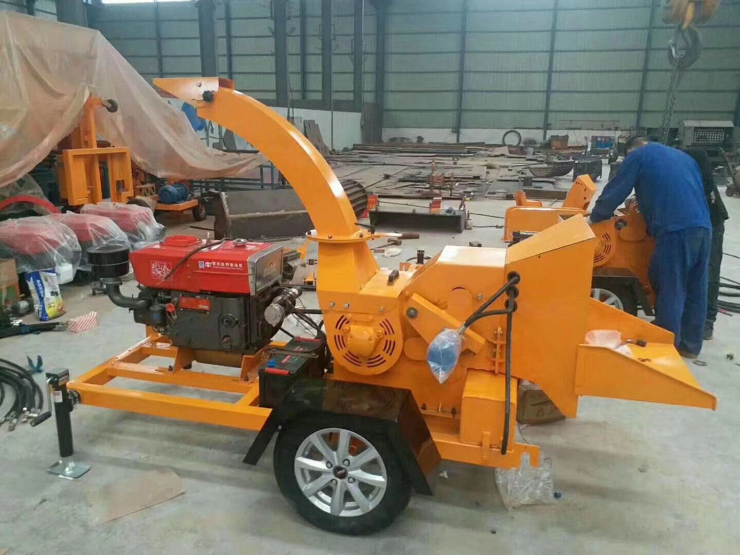 Tree Branch Wood Crusher Grind Wood Grinder