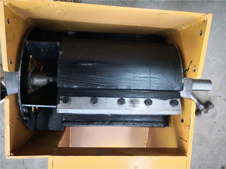 Tree Branch Wood Crusher Grind Wood Grinder