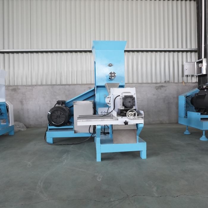 Pet Food Dog Cat Bird Fish Puffed Extruder best